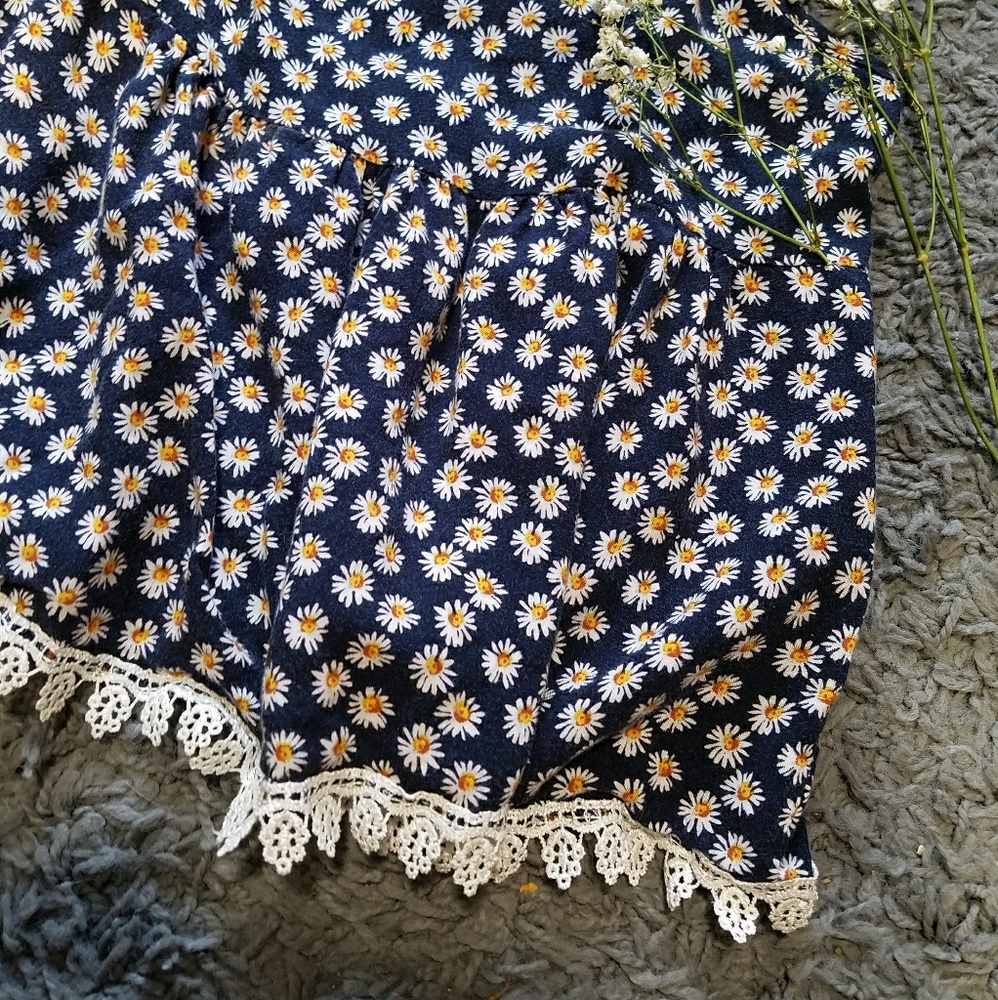 Daisy shirt - Picture 3 of 4